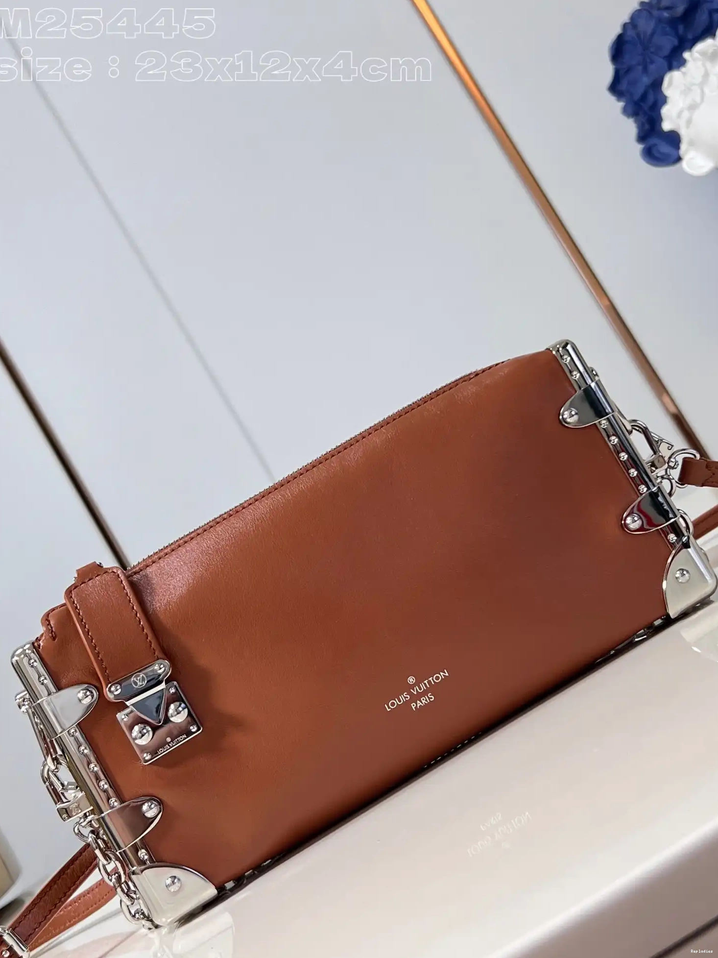 Vuitton Trunk-23*12*4CM Slim Louis 0511